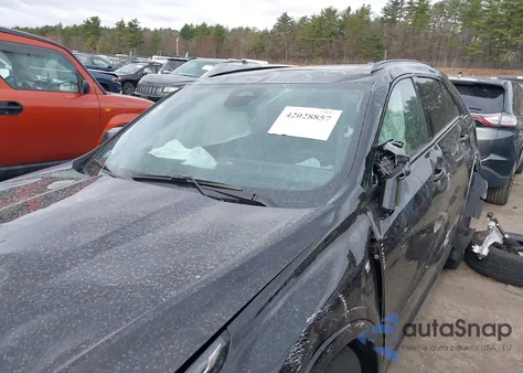 2025 Cadillac Xt4 Awd Sport из США, поврежденный, VIN 1GYFZFR40SF113031